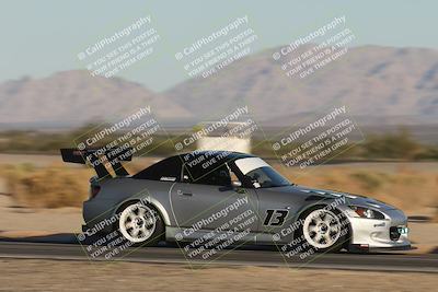 media/Oct-24-2025-Doghouse Garage (Fri) [[783d2ff07a]]/3-Intermediate/Session 1 (Turn 4)/